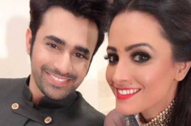 Naagin 3 actors Anita Hassanandani and Pearl Puri are traveling together to this destination