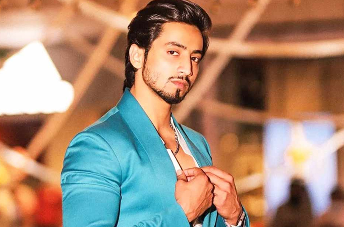 Faisla Khan shares a BEAUTIFUL gesture made by his fans