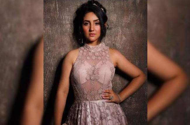 Ashnoor Kaur can’t keep calm as she is BACK with a special SURPRISE